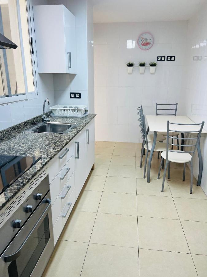 Apartamento Centro 3 Habitaciones Con Aire Acondicionado Y Wifi A 150M De La Playa Y Castillo Peñíscola Dış mekan fotoğraf