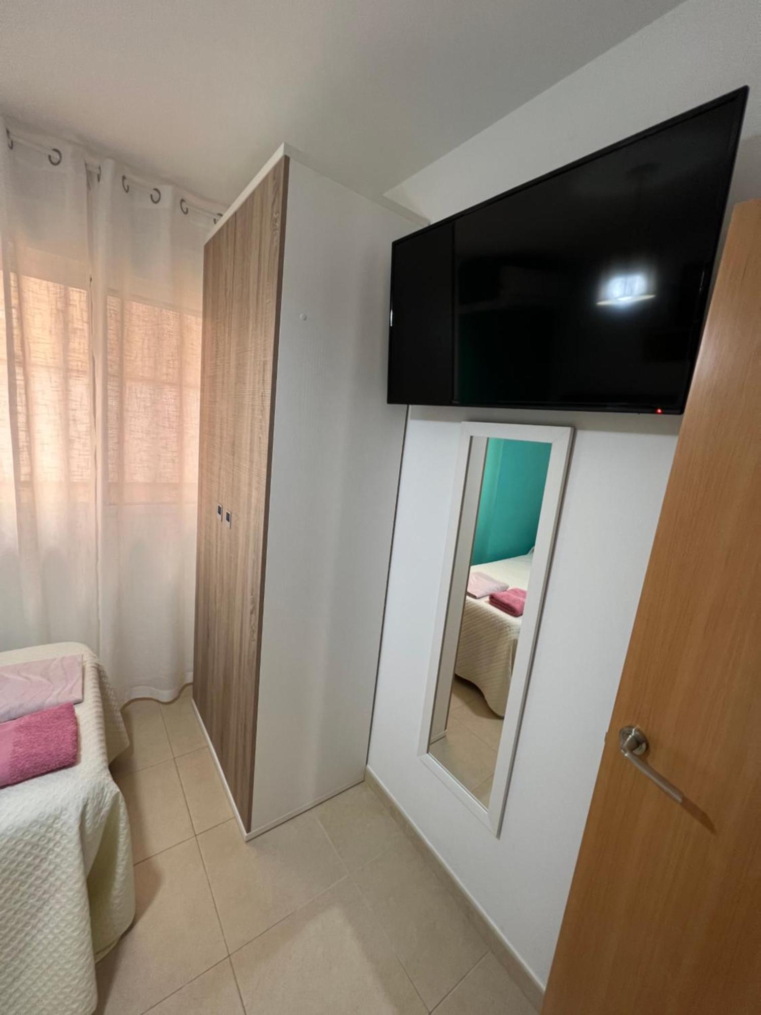 Apartamento Centro 3 Habitaciones Con Aire Acondicionado Y Wifi A 150M De La Playa Y Castillo Peñíscola Dış mekan fotoğraf