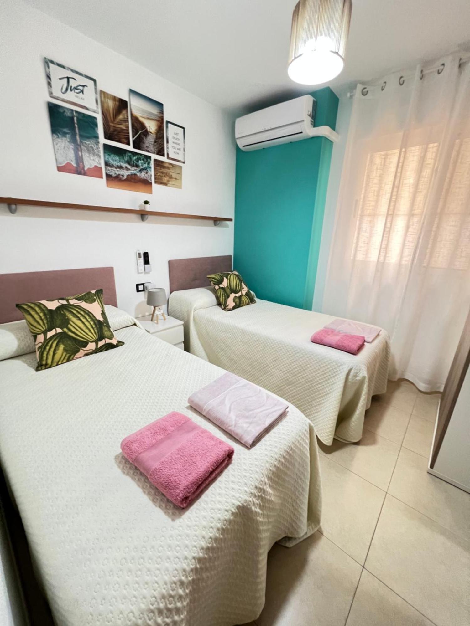 Apartamento Centro 3 Habitaciones Con Aire Acondicionado Y Wifi A 150M De La Playa Y Castillo Peñíscola Dış mekan fotoğraf